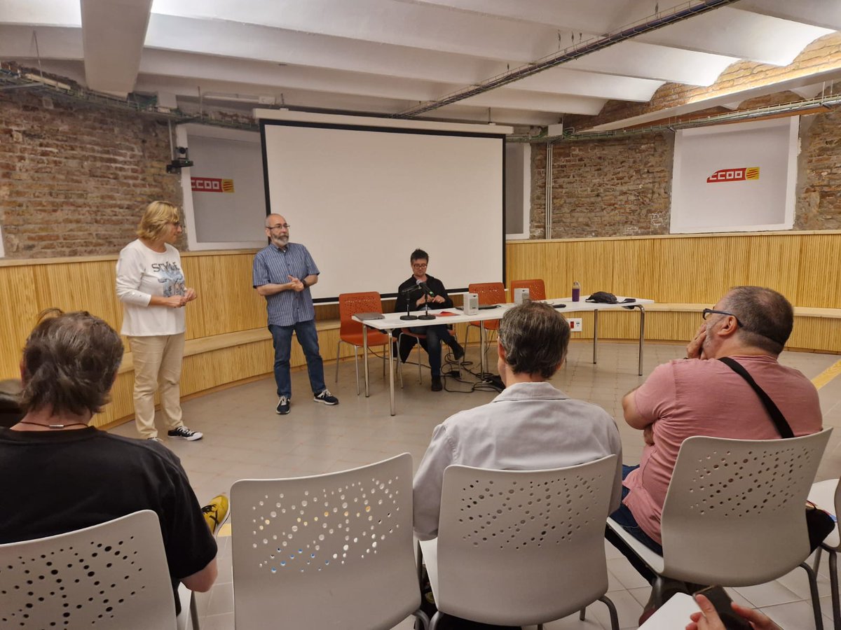 ⭕ CCOO AJT BCN (@ccooajtbcn) on Twitter photo Avui hem participat en el taller sobre Riscos psicosocials, organització del treball i salut mental.
#MilloraElMón
Ens formem pel teu benestar laboral <a href="/CCOOAJTBCN/">⭕ CCOO AJT BCN</a> #SalutMental #BenestarLaboral #RiscosPsicosocials Avui hem participat en el taller sobre Riscos psicosocials, organització del treball i salut mental.
#MilloraElMón
Ens formem pel teu benestar laboral <a href="/CCOOAJTBCN/">⭕ CCOO AJT BCN</a> #SalutMental #BenestarLaboral #RiscosPsicosocials