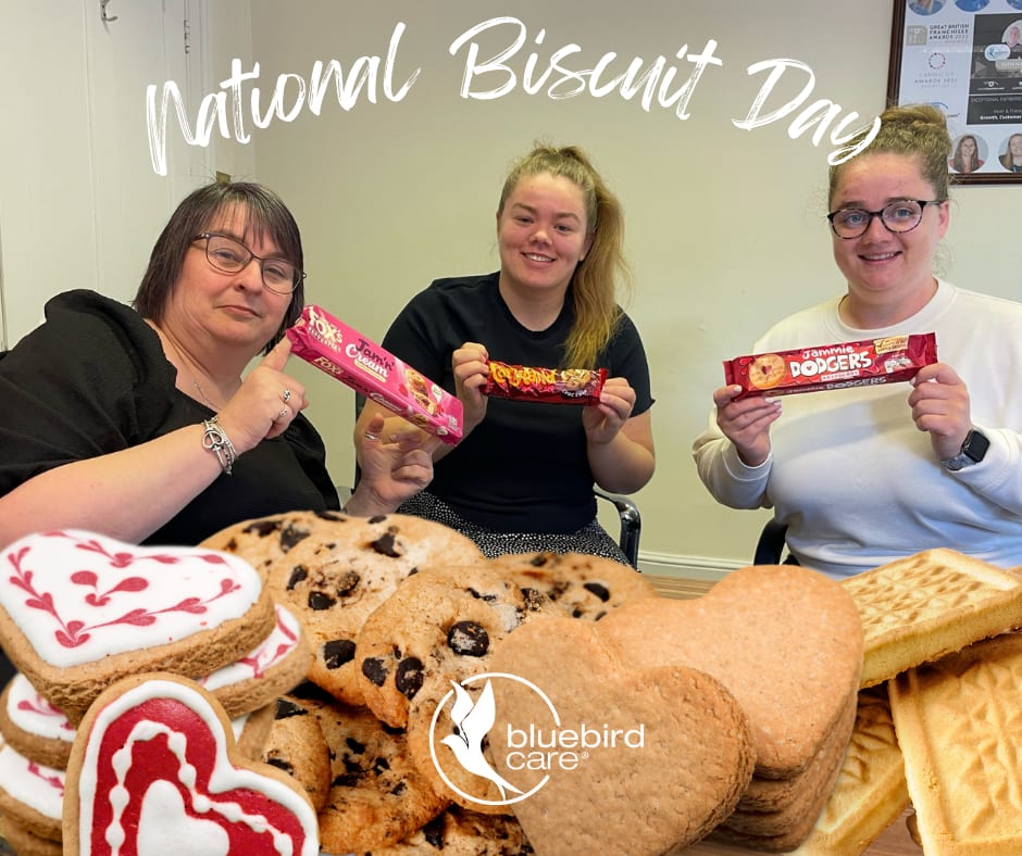 BluebirdcareSE's tweet photo. Happy National Biscuit Day 🍪

What is your favourite biscuit? ... https://t.co/vtbHwfguQr