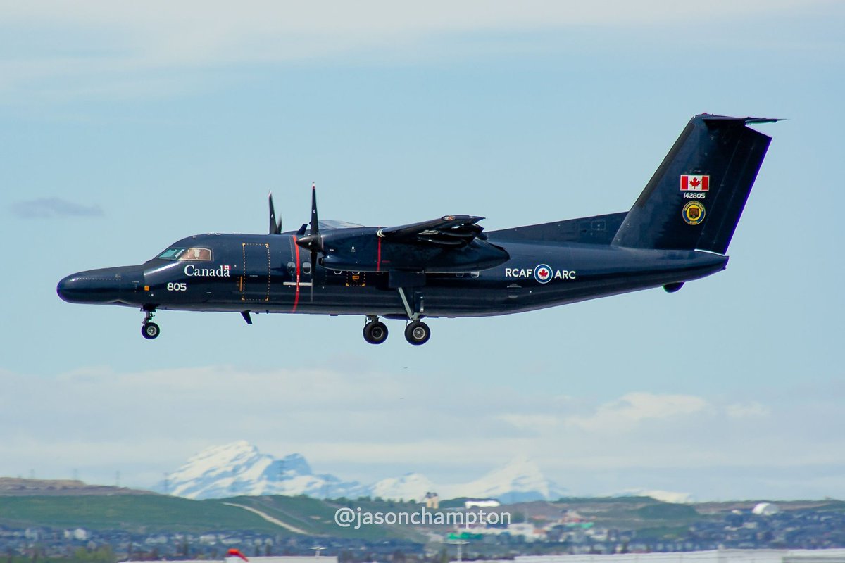 Royal Canadian Air Force (RCAF)
CT-142 Dash 8 “Gonzo”
Reg. 142805
Calgary International Airport (YYC)
#yyc #avgeek #aviation #aviationlovers #aviationdaily #aviationphotography #planespotter #planespotting #photography