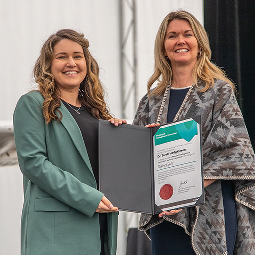 Congratulations to @TarahHodgkinson, who was awarded a Minister’s Award of Excellence by @ONtrainandstudy. She was honoured in the Rising Star category for her research and community engagement that have had tangible impacts on the well-being of communities like Brantford.