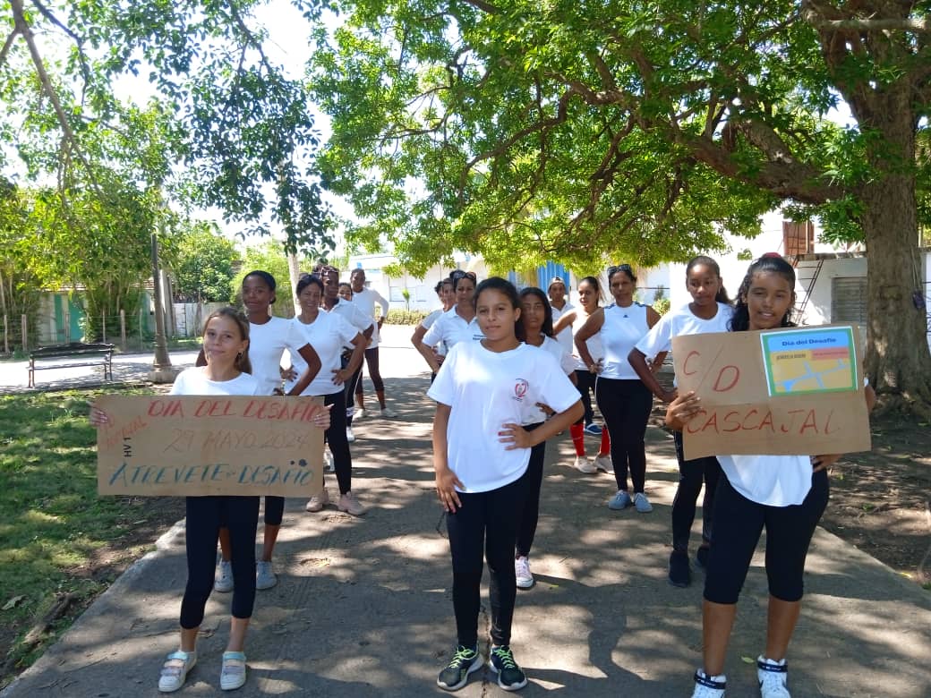 Desde el municipio villaclareño de Santo Domingo variadas actividades físico deportivas y recreativas en el Día Mundial del Desafío.
#DiaDelDesafio
#InderCuba
#Challengeday