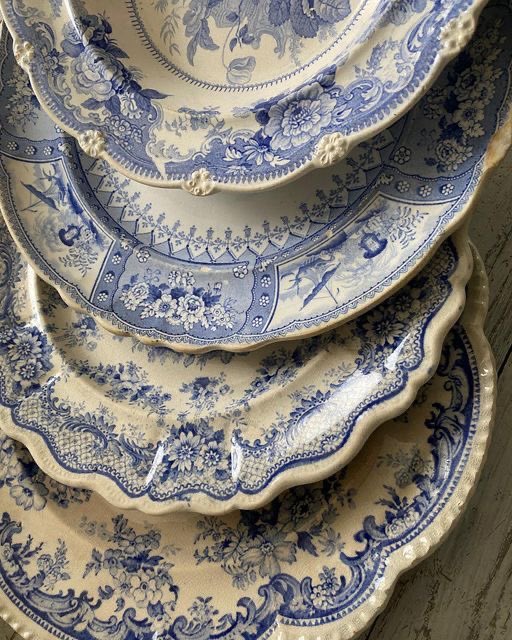 tardisstars's tweet photo. lils !!

[ @moonbrightblue ] — blue china ෆ https://t.co/MzgqLf0c8w