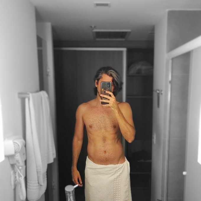 #NewProfilePic https://t.co/KJbOE7t5wV<a href="/tag/newprofilepic"class="tags">#NewProfilePic</a>