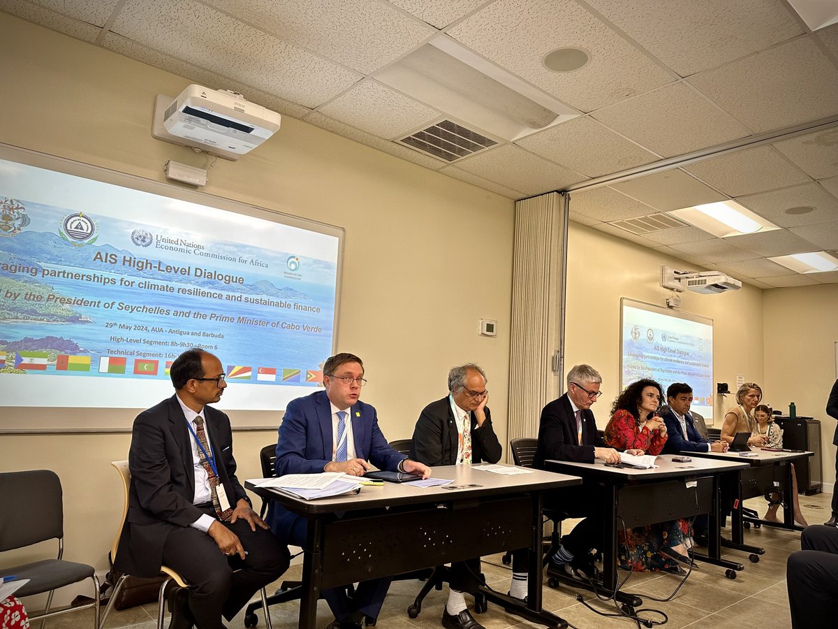 adaptationfund's tweet photo. AF Head @OllikainenAF speaks at African Island States Climate Commission event chaired by #Seychelles at #SIDS4. He said it was a pleasure to join the event and hear about the needs of African islands for increased funding in #adaptation and need for more regional cooperation. https://t.co/g95haKtqmK