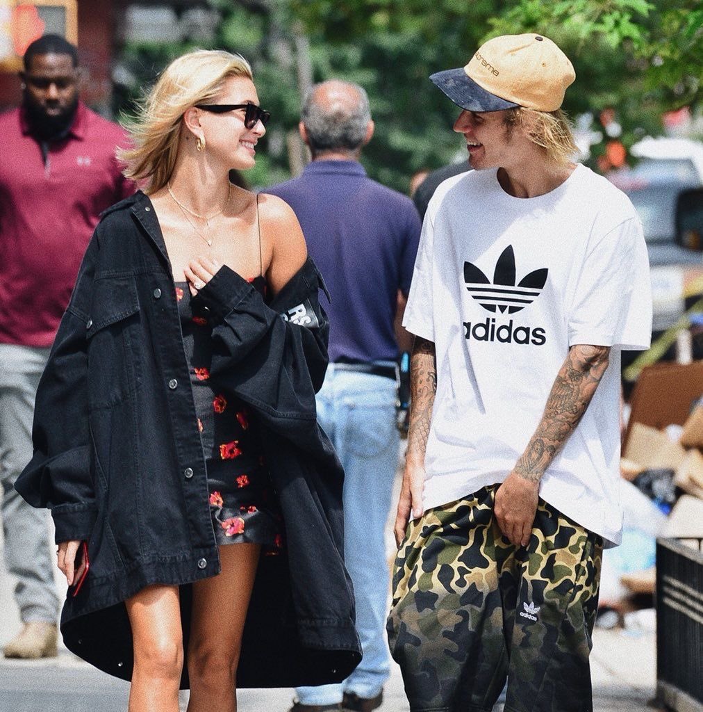 what’s your favorite pic of justin and hailey? 🫶🏽