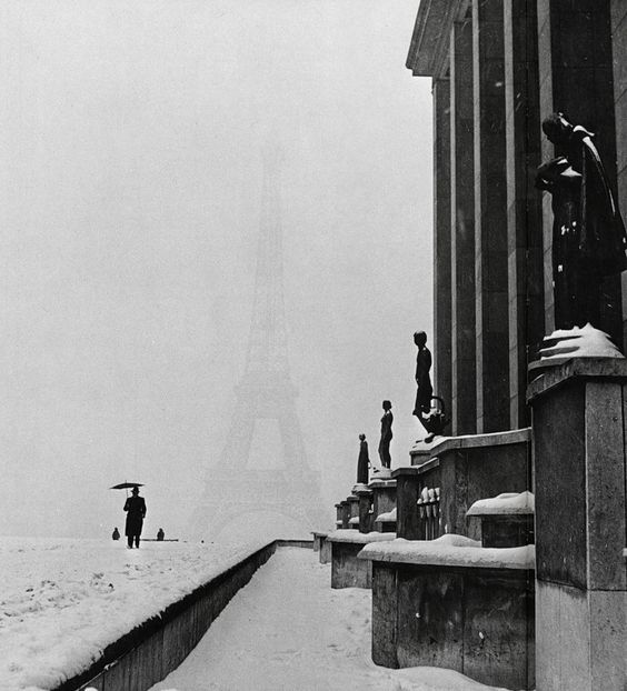 c'è che non ho voglia di estate Paris 1945 Photo: Lee Miller