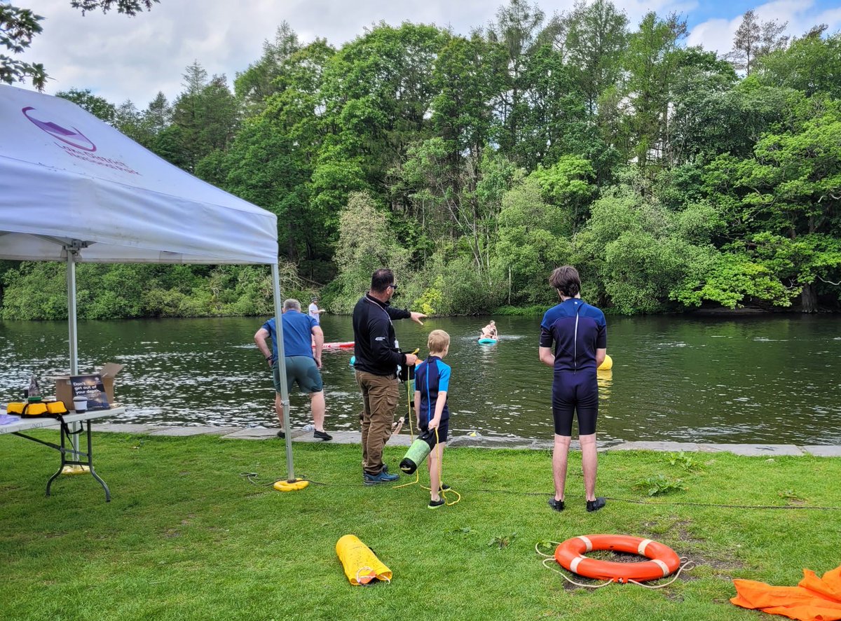 We're back at Fell Foot on Saturday with @CumbriaFire for more Water Safety engagement!

We had a great day last weekend & the forecast looks good too😎

We'll be around from 11:00-13:00, pop down to have a go with a throw line & pick up some top tips.
#WaterSafety #FloatToLive