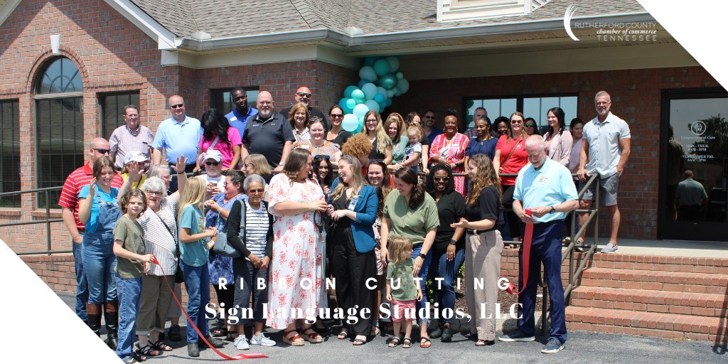 ✂️ Ribbon Cutting for Sign Language Studios, LLC
📍 699 President Place, Ste. 400, Smyrna
🤟🏽 Resources for the interpreting, Deaf and hearing communities
🔗 signlanguagestudiosllc.com