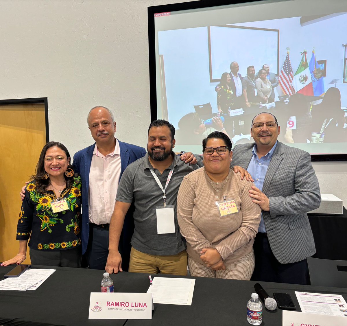 PANEL 1 #VIForoDreamers Se discutió sobre las acciones colectivas, gubernamentales y participación ciudadana en defensa de los #DerechosDreamers. Participó @Sin_Papeles_CJ, @KarinaIRuiz, Ramiro Luna, moderado por @fdelatg. ¡Juntos podemos hacer la diferencia 💫