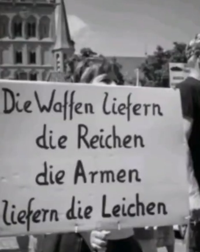 Das geht raus an @BVB @RheinmetallAG @MAStrackZi @n_roettgen @MiRo_SPD @RKiesewetter @ToniHofreiter und all die anderen widerlichen, gekauften Kriegspuppen. Ihr könnt uns mal! 🖕🏻 #BVB #Rheinmetall #Weltkrieg