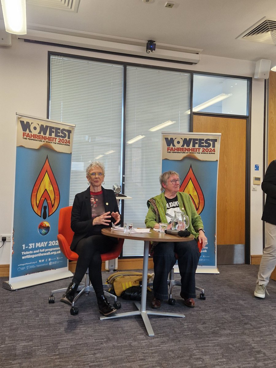 An absolute joy to have @beatrixcampbell at @TheWomensOrg for this year's #WOWFEST! CEO of the @TheWomensOrg, Maggie O'Carroll, welcomes our guests tonight. Now, let's dive into the 'Secrets and Silence: Uncovering the Legacy of the Cleveland Child Sex Abuse Case' 🧵