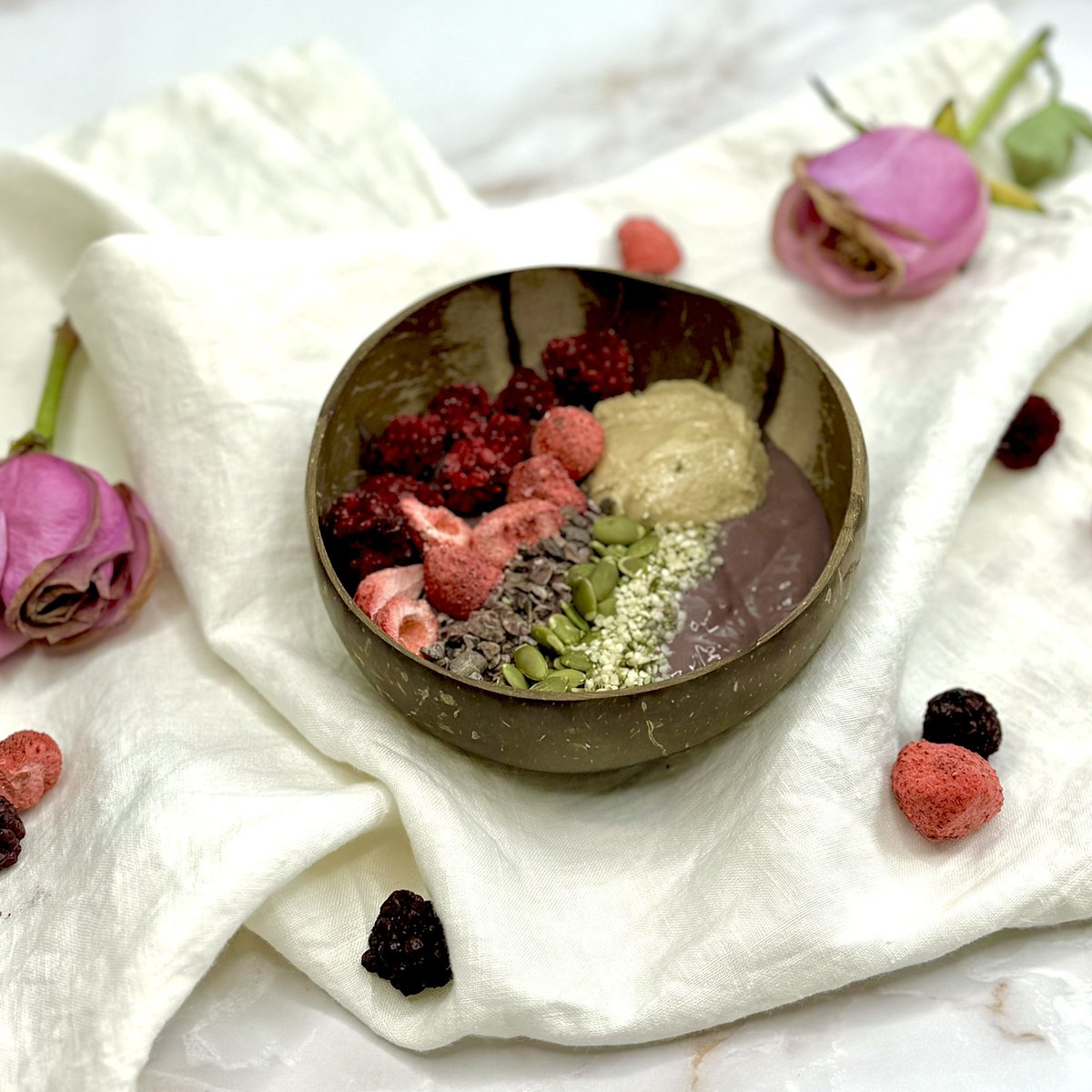 beautymomme's tweet image. “True wealth is having your health and knowledge of yourself” -BF and one of the ways I like to support my health is to load up on antioxidants like the ones found in this protein açaí bowl 🥣!  WATCH instagram.com/reel/C7j7CQ7pm… 

#acai #vegan #acaibowl #veganacaibowl #protein