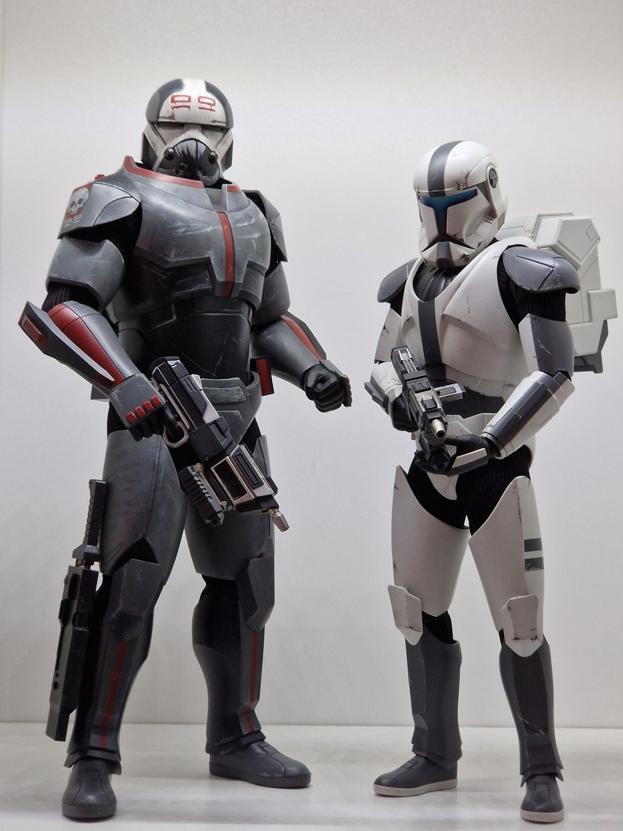 SmMarwood's tweet photo. Mail Call
Hot Toys Imperial Commando๐ค๐
#StarWars
#ImperialCommando
#TheBadBatch
#starwarscollector https://t.co/FI2wEBllzx