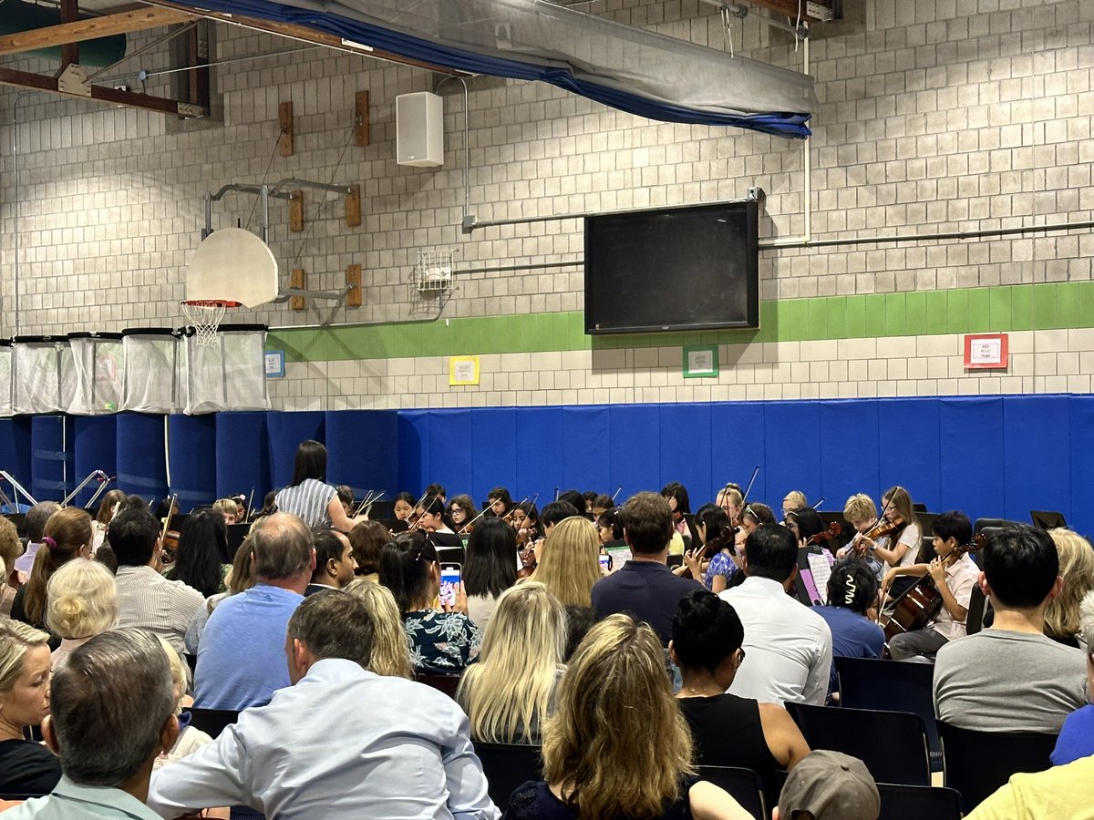 A full house at the ISD string spring concert! A wonderful performance! Congrats! @ISDPrincipal <a href="/MJDAmico_GPS/">Marc J. D'Amico</a> <a href="/DrJones_GPS/">Dr. Toni Jones</a> <a href="/GPSDistrict/">Greenwich Public Schools</a>