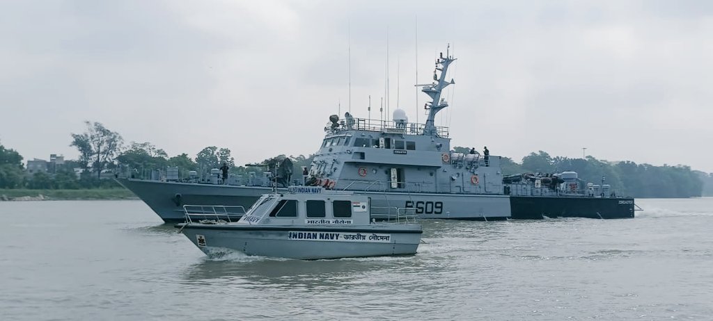 #INSNetajiSubhas bid farewell to #Seychelles #CoastGuard Ship #SCGS Zoroaster as it embarked on her return voyage from #Kolkata to #Seychelles via Visakhapatnam, under the Command of Captain Lablache