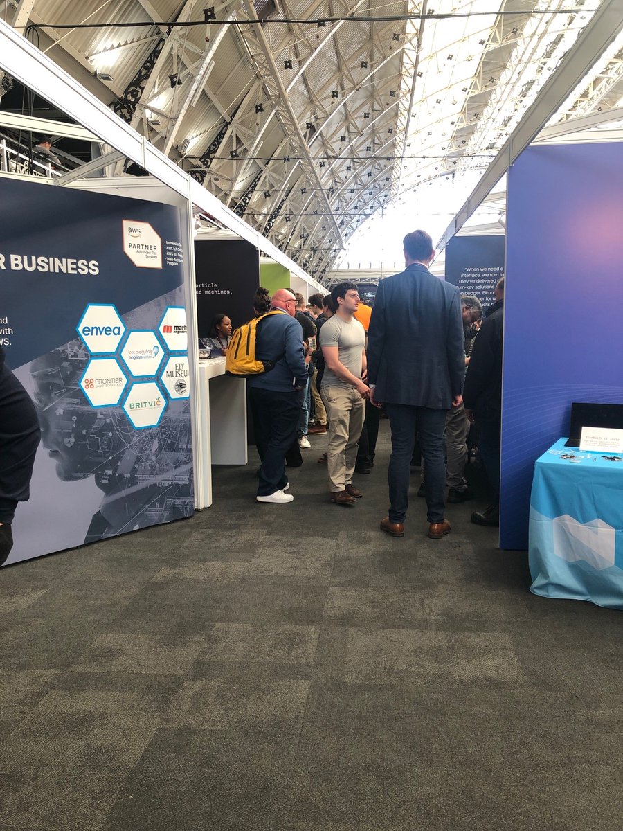 Our Managing Director is attending the @Hdwpioneers show in London today. The show has brought together so many innovative teams with cutting-edge technologies.
 #HWPMAX24

hardwarepioneers.com