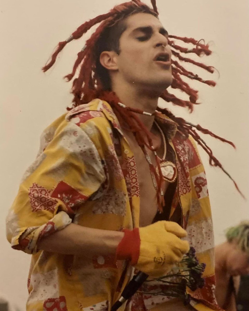 IRCfestival's tweet photo. JANE'S ADDICTION capturats en directe a la Universitat de California (Santa Barbara) el maig del 89.
📸 Scott Schiff
#janesaddiction #musicphotography #nothingsshocking #alternativerock #crossover #california #rocknroll https://t.co/6AHD9Y9ZHL
