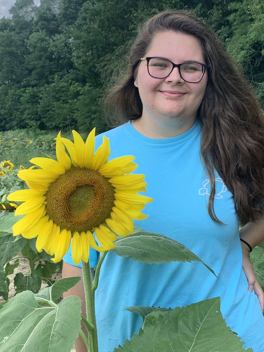 Meet our summer interns! Valerie Jackson is a junior Anthropology major fascinated by primate behavior. She is looking forward to learning how to construct an ethogram and navigate new coding software to investigate ape behaviors, which she hopes to develop into a senior thesis.