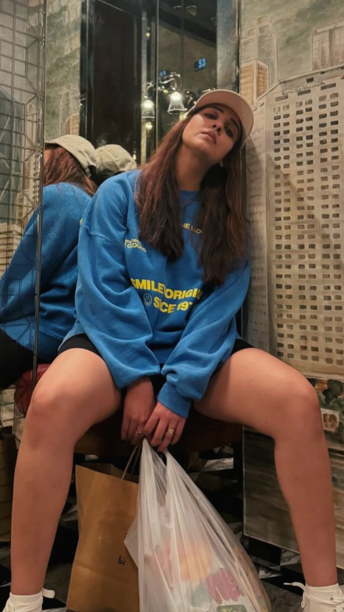 GOwBTA2WoAAAxk5?format=jpg&name=medium