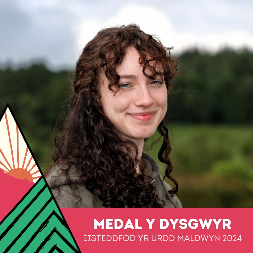 Enillydd Medal y Dysgwyr Eisteddfod yr Urdd Maldwyn 2024 yw Melody Griffiths o Wrecsam! 🏅 🎉 Melody Griffiths is the winner of this year's Young Learners Medal! Diolch i @learncymraeg am noddi'r ddefod hon a @CSPowys am y wobr. 🎪 #Urdd2024