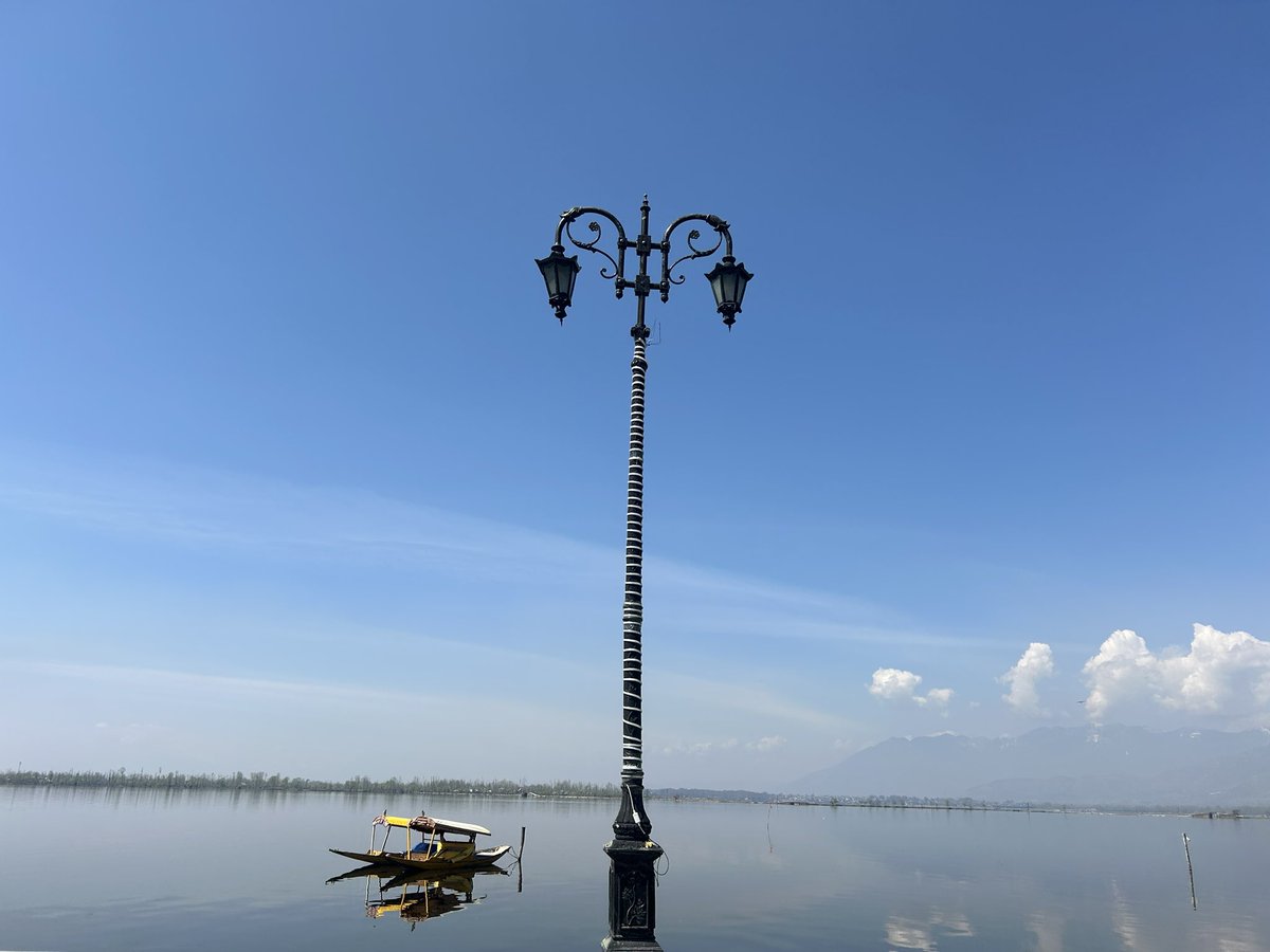 Guess this place ?

Hint: It’s in India, only.

#shortsmixedbag #explore #incredibleindia