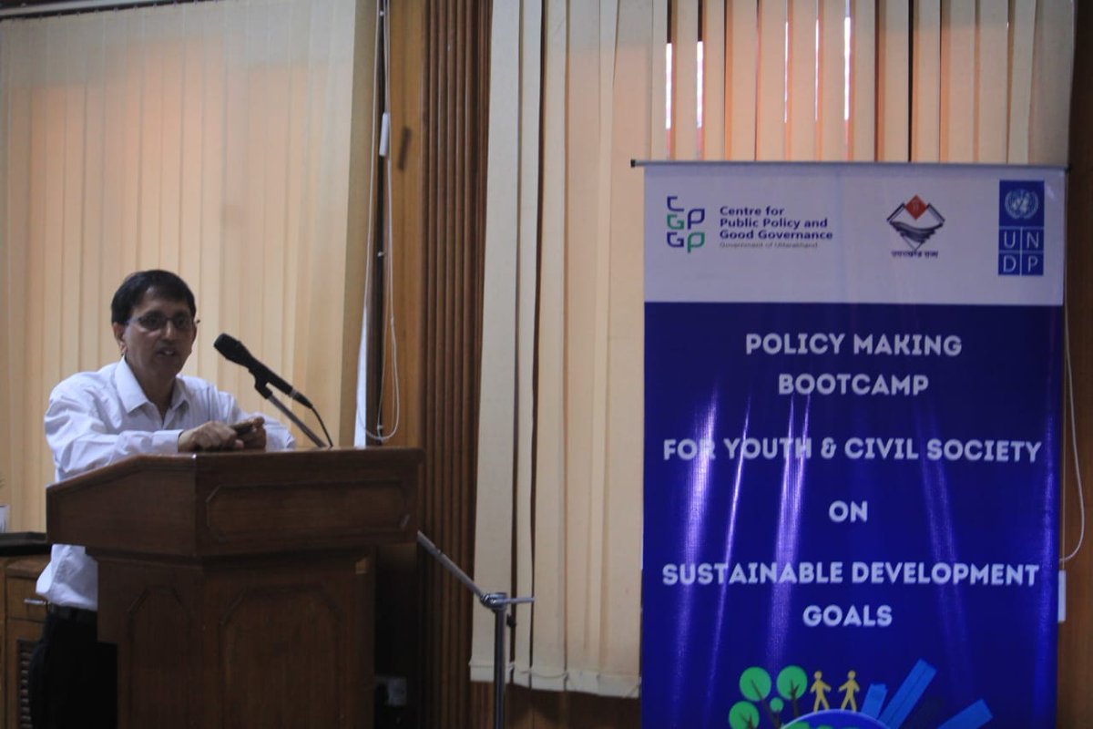 CPPGG1's tweet photo. Youth for a Better Tomorrow !
CPPGG with @UNDP_India &amp; The Dais organized #PolicyMaking BootCamps for young change makers at @geudehradun.  Empowering the future leaders on policy formulation and #SDGs
 @ukcmo #Youth4SDGs https://t.co/D1zU5KaxvQ