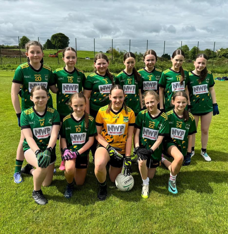 Well done to our Year 8 students who participated in the @UlsterLadies GAA blitz today! We were able to field two teams with all girls getting the opportunity to compete competitively! Well done girls!@ThornhillDerry 🏐