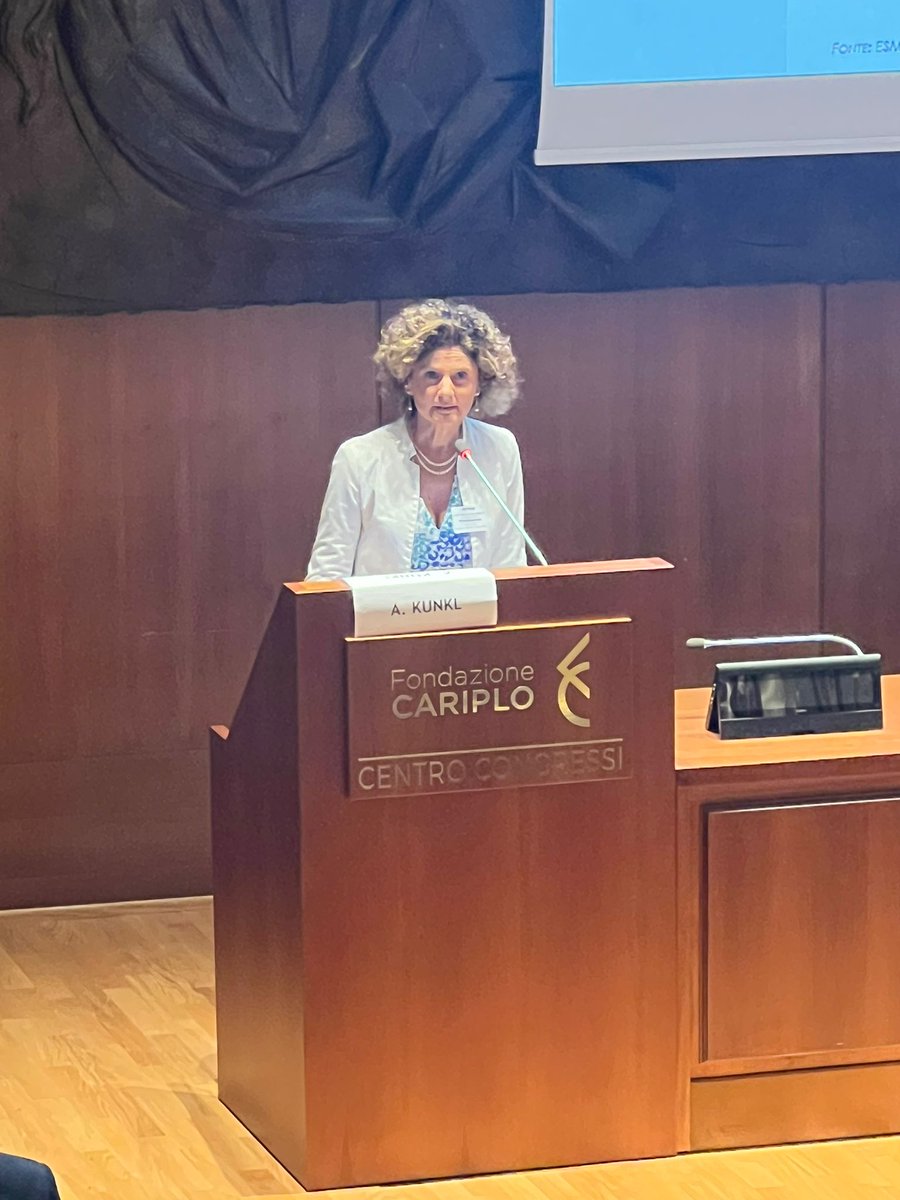 ASSIOMFOREX's tweet photo. Inizia Anna Kunkl di Be Consulting, con un'analisi del mercato dei capitali europeo approfondendo una mappa dei trend delle principali Borse sul triennio 2021-2023.
Partner dell'evento @BeTseGroup e @LIST_SpA
Si ringrazia @intesasanpaolo
#SPRINGCONFERENCE2024 #ASSIOMFOREX https://t.co/7q4f8eK88C