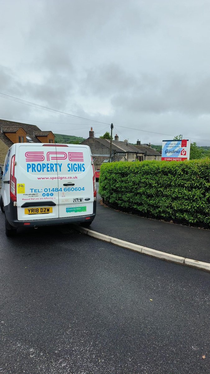 spe_signs's tweet image. Exceptional service guaranteed with SPE property signs! Find out more at spesigns.co.uk @GardiniaWindows @armitageres @WhitegatesHudds Ewemove Estate Agents in Hebden Bridge &amp;amp; Sowerby Bridge #advertisingboard #newboards #estateagent #westyorkshire #southyorkshire