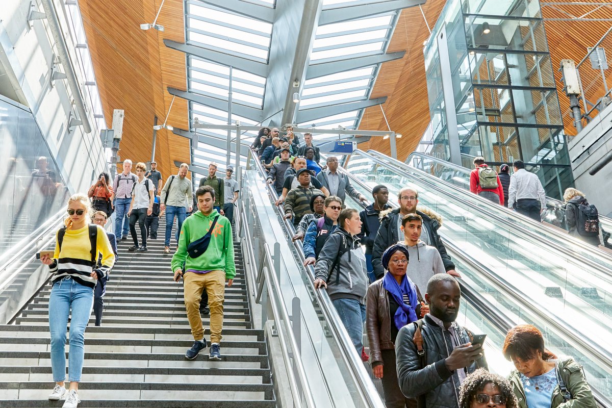 ProvincieNH's tweet photo. Morgen (30-5) staat op de agenda van de commissie Bestuur: o.a. een actualisatie van het financieringsstatuut van de provincie en over de @MRAsamenwerking Metropoolregio Amsterdam agenda 2025-2028. https://t.co/hRraBg3TsY  #PSNH https://t.co/J1UaY3ng3F