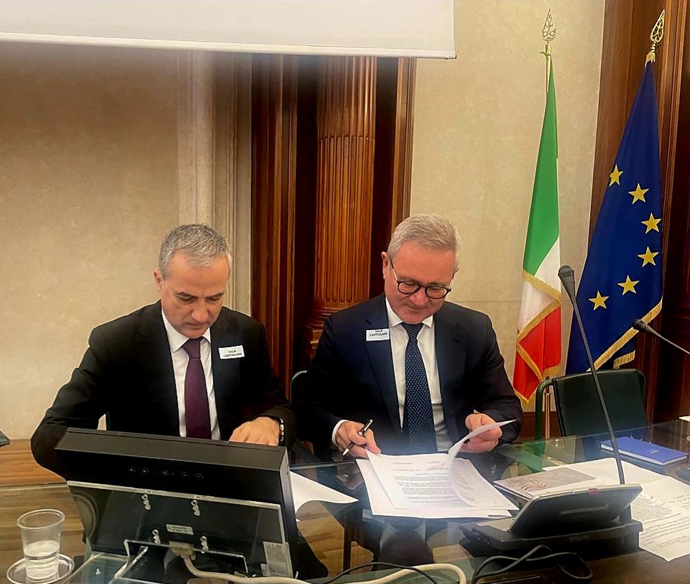 A Memorandum of Understanding for Cooperation was signed between the Center of Analysis of International Relations and the ISIA Italian Institute for Asia. Mutually beneficial cooperation on academic exchanges and organising joint events was agreed upon between the parties.