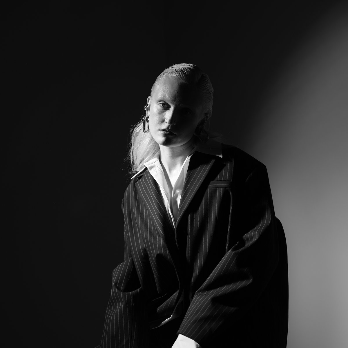 Canadian Beats (@canadianbeats1) on Twitter photo Ottawa-based non-binary artist <a href="/Alanna_Sterling/">MermaidUnicorn 🖤💜🤍💛</a> releases their album, Everything’s Gonna Be Just Fine. With live-off-the-floor magic captured by Pierre Marchand, Alanna’s jaw-dropping vocals shine. Performing tonight at The Seine Canada Festival in Paris! canadianbeats.ca/2024/05/29/ala… Ottawa-based non-binary artist <a href="/Alanna_Sterling/">MermaidUnicorn 🖤💜🤍💛</a> releases their album, Everything’s Gonna Be Just Fine. With live-off-the-floor magic captured by Pierre Marchand, Alanna’s jaw-dropping vocals shine. Performing tonight at The Seine Canada Festival in Paris! canadianbeats.ca/2024/05/29/ala…