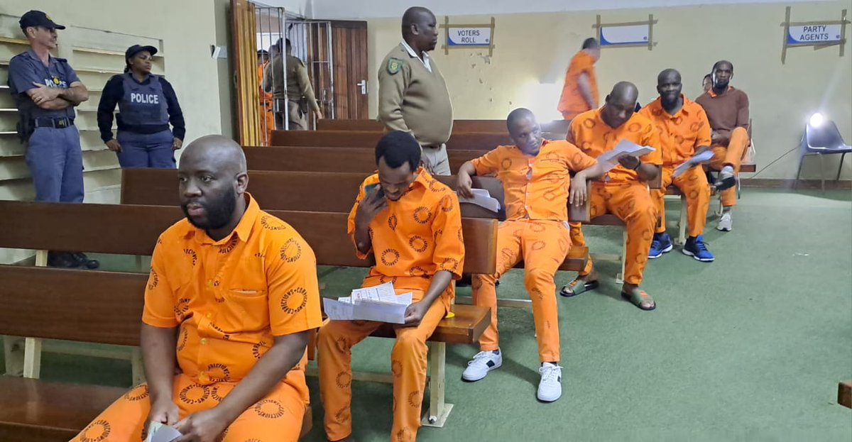 TheStar_news's tweet photo. #InPictures: Inmates males & females were very excited to cast their vote at Westville prison today.
@SaturdayStar @pretorianews
#TheStarNewspaper #ElectionSA24
#ElectionDay
๐ธPicture: Nqobile mbonambi https://t.co/2dGJR70e9E