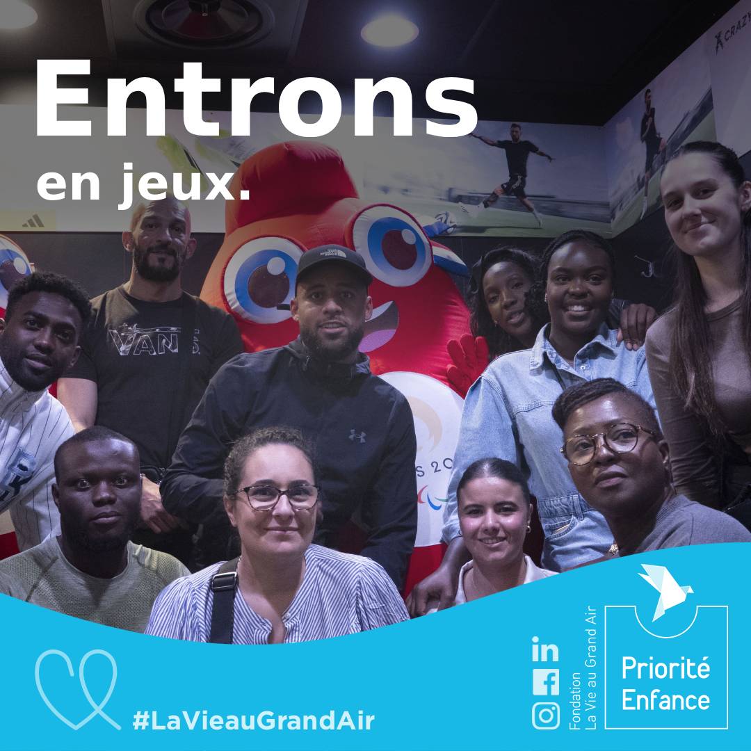 A l’occasion de la semaine "Entrons en Jeux !" organisée par la Ville de Paris, les Accueils Educatifs de Paris de la fondation La Vie au Grand Air I Priorité Enfance ont organisé un grand tournoi de foot au FIVE Paris 13 qui a réuni plus de 60 jeunes. Un bel esprit d’équipe !