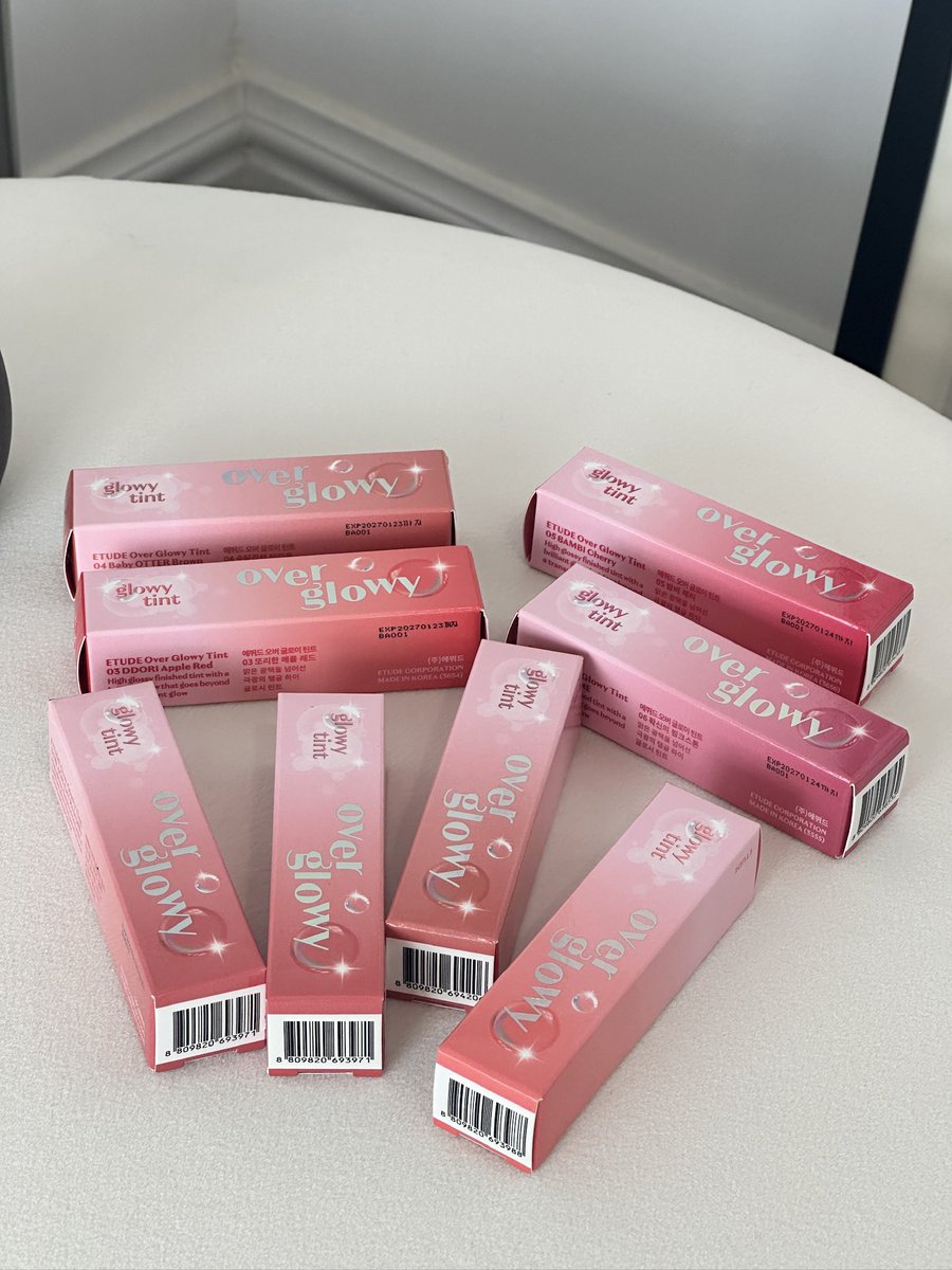 📢หมองิ้มใจดี
แจกลิป ETUDE x RIIZE 8 แท่ง (สุ่มสี)💄
🚨กติกาง่าย ๆ เพียง
🍑กดฟอลทวิต @getglowclinic 
🍑รีโพสและกดเฟบ 'โปรติ่ง' 
🍑และรีทวิตนี้
ทำตามกติกาครบ 3 อย่างรอลุ้นลิปน้องข้าวฟรีได้เลยยย~
📣ประกาศผล 9 มิ.ย. 67 เวลา 20.00 น.

#ตลาดนัดน้องข้าว #ตลาดนัดriize #แจกของ #หมองิ้ม