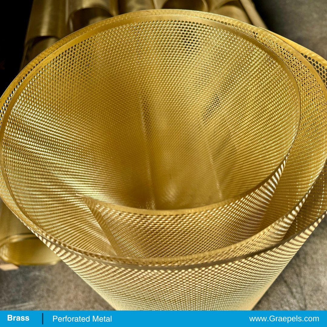 Graepels's tweet photo. The elegance of brass. Renowned for its durability, versatility, and luxurious appeal, brass adds a touch of sophistication to any setting. Contact our sales team today for more information on our perforated materials! ✨
#Brass #Perforated #Metal #Design https://t.co/c8oi6aU2H4