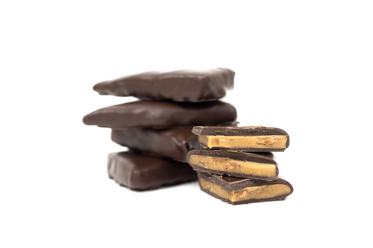 A fan-favourite is back! Hand-crafted crunchy almond toffee enrobed in 62% dark chocolate. Hurry and get yours before its gone!