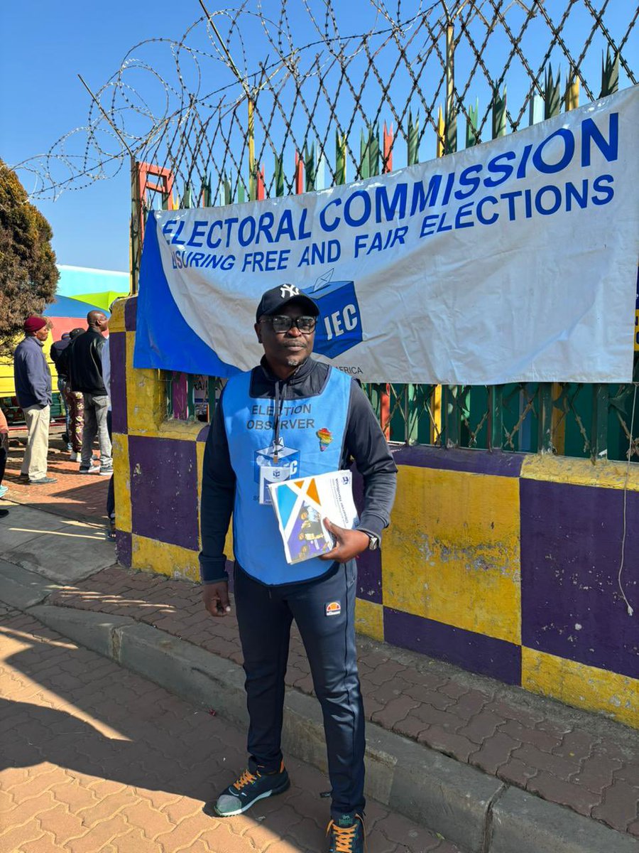 AlanaBaranov's tweet photo. So proud to be leading the #MakeUsCount interfaith &amp; multi-national election observer team again for @sajbd for these crucial elections. We are stationed at voting stations in cities &amp; provinces across the country ensuring  free &amp; fair elections alongside the @IECSouthAfrica https://t.co/ZnUjlo9xXc