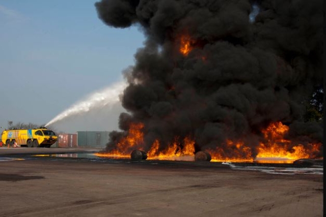 Leeuwarden Air Base in the Netherlands Source of Pollution on Frisian Shipping

defensemirror.com/news/36904/Lee…

#Netherlands #LeeuwardenAirBase #PFAS #Contamination #EnvironmentalHealth #WaterPollution #Remediation #WetterskipFryslân #Friesland #FirefightingFoam #DefenseMinistry