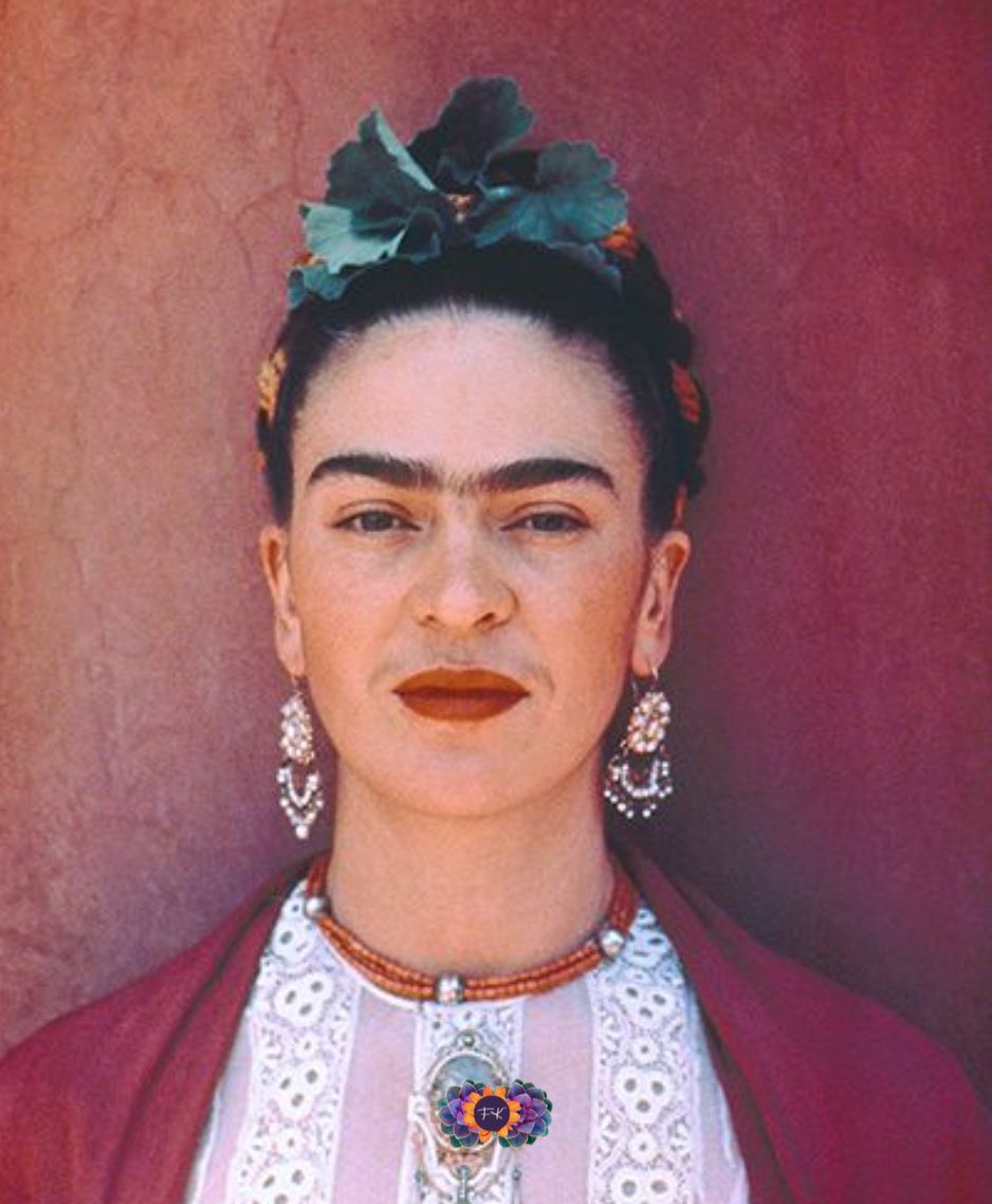 “La paz promueve el conformismo, y el conformismo es una eterna maldición.” #FridaKahlo (Archivo Isolda P. Kahlo, México)