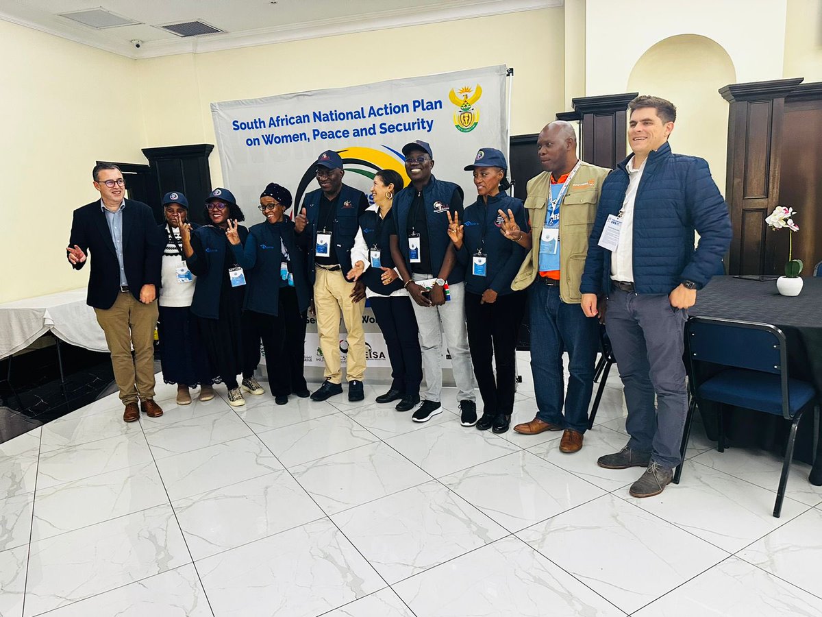 IrlEmbPretoria's tweet photo. The Women’s Election Mechanism for Peace #WEMP aims to increase women’s participation in democracy & in peace processes. Peace Monitors are actively monitoring incidents of disruption in Peace Rooms in five provinces: Gauteng, Limpopo, Eastern Cape, Western Cape & KZN. https://t.co/ZFaJjO3cLw