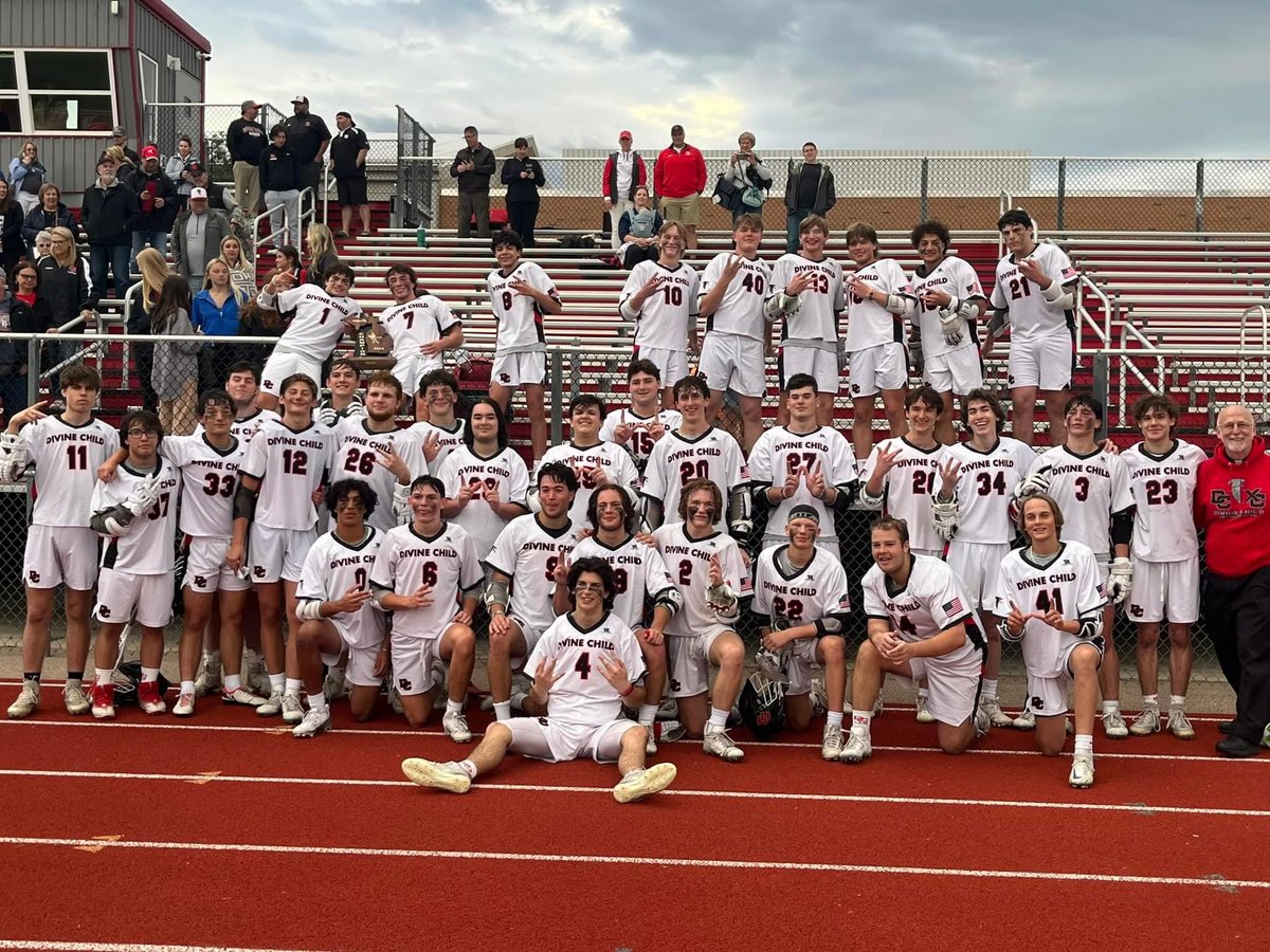 Divine Child Lacrosse tweet media