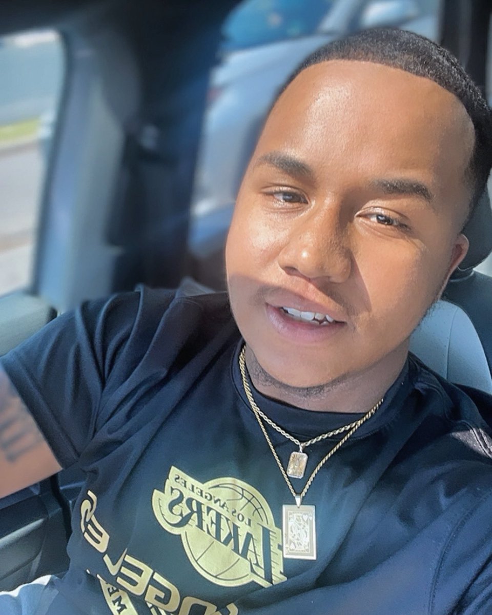 kingg12k's tweet photo. #444 @favoritethroatt  who next ? 👀🫡

“ I found you                  “I found you
    on  Instagram”                on Twitter” https://t.co/JOeTCIZTm0