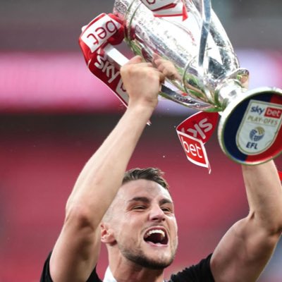 Adrian Munteanu tweet media