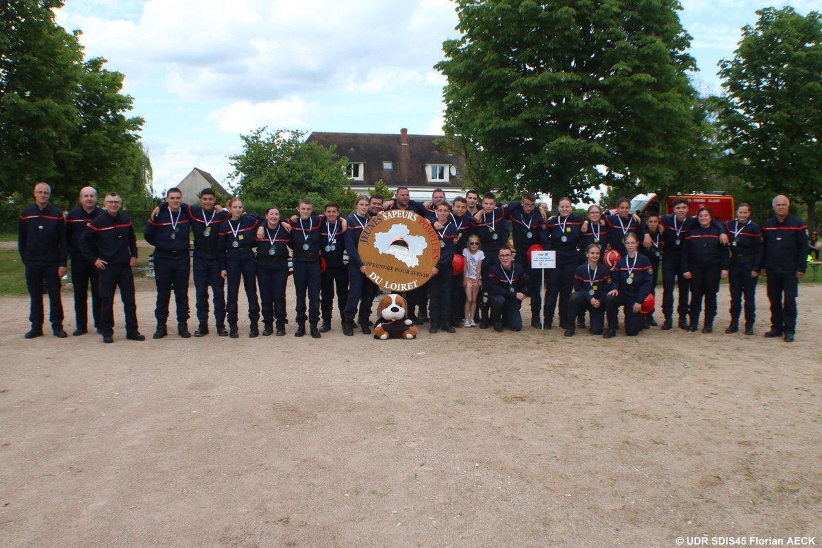Pompiers du Loiret tweet media