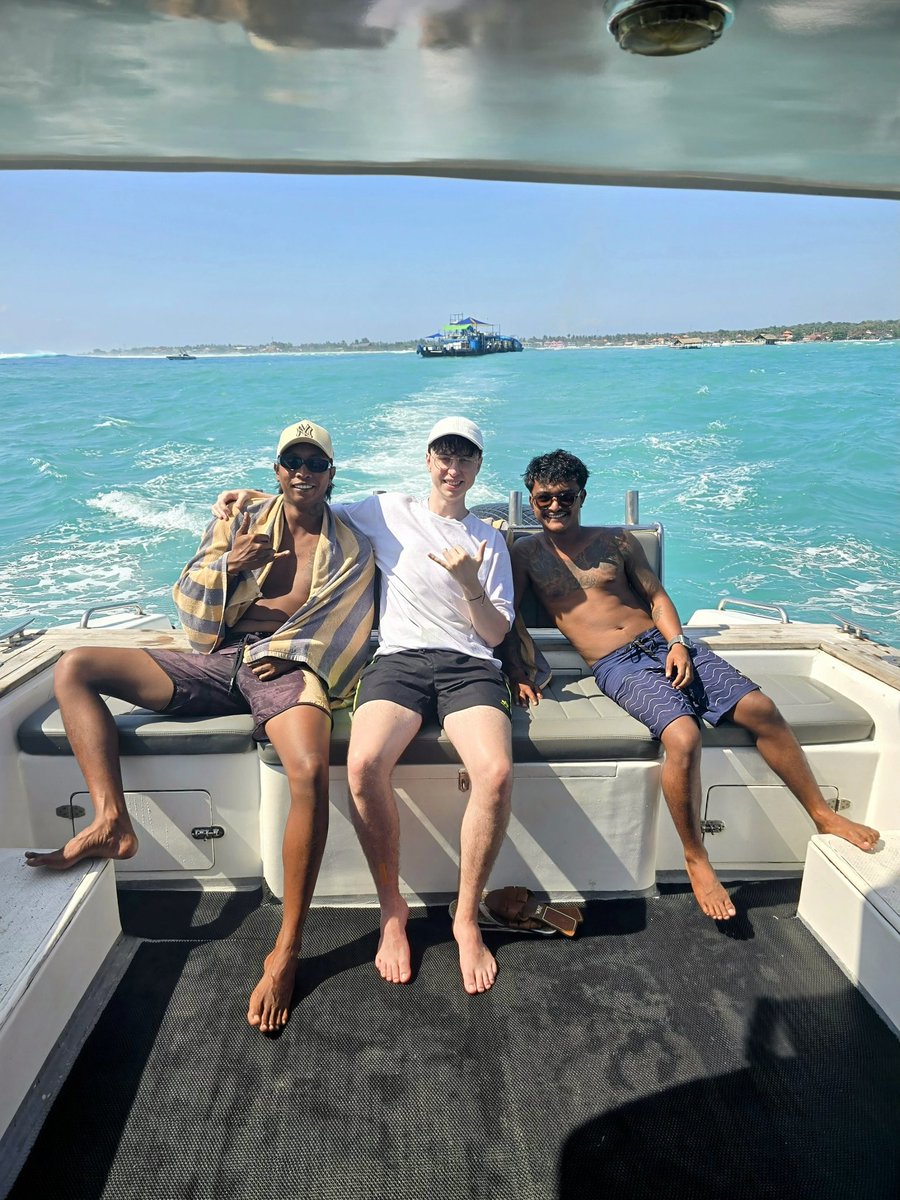 Caedrel's tweet photo. been a few years since i took a proper break, was great to take some time off, went to Indonesia for just over a week and had an absolute blast, everyone i met was incredibly friendly and also managed to go snorkeling for the first time ever with a mega cool crew

streams back starting the morning of the 31st, absolute intergalactic pace is back in action, desperate to get back to streaming, missed you guys a shit tonne ❣️