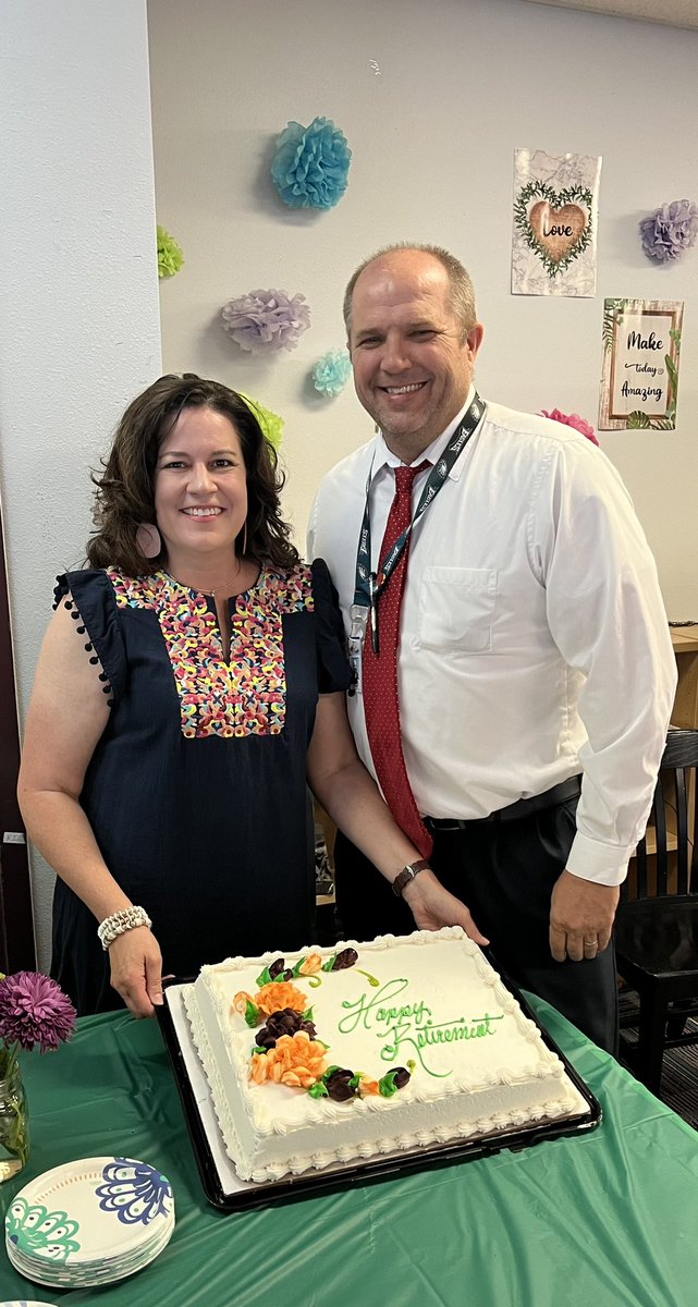 Congratulations on your retirement Desert Ridge Middle School Principal Saucedo!  Thank you for all the time and effort you have put into making DRMS a great place for all.