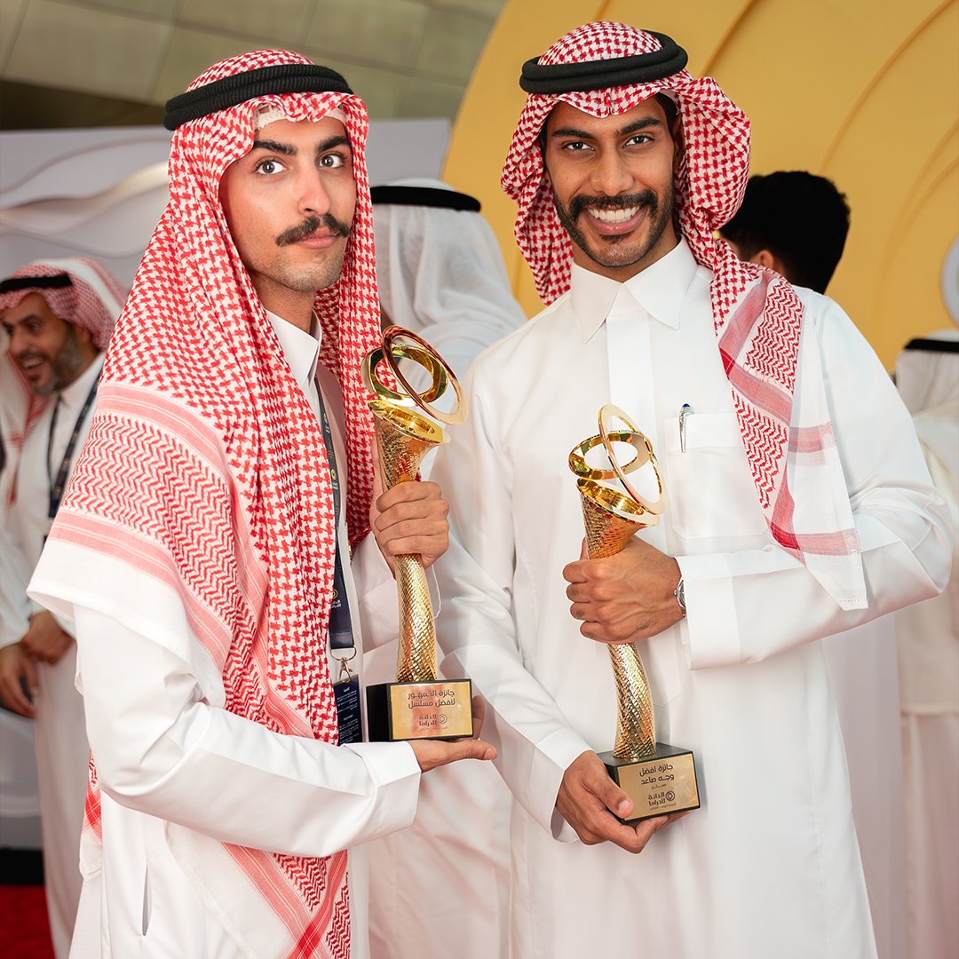 تهانينا للنجم نايف بحر فوزه بجائزة أفضل ممثل صاعد في عام ٢٠٢٤ في مهرجان الخليج للإذاعة والتلفزيون  عن مسلسل #ثانوية_النسيم  🌟🎬
#Ddaward 
#MBCTalent