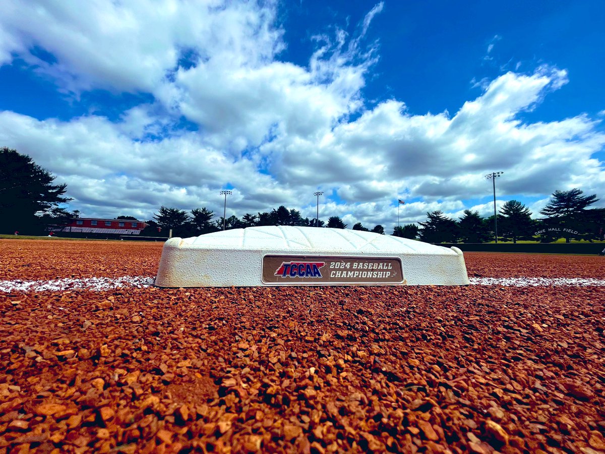 Dave Hall Field. Home of the Columbia State Chargers.  Columbia, Tennessee. #JUCO 
<a href="/CHARGERS1451/">Charger Baseball</a> 
<a href="/CStateSports/">ColumbiaState Sports</a> 
<a href="/Desi_Ammons/">Desi Ammons</a> 
<a href="/coachk_dub/">Katie Rominger Willingham</a> 
<a href="/_samanthaaa_16/">Samantha King</a> 
<a href="/TSSAA/">TSSAA</a> 
<a href="/GTSportsFields/">Game Time Sports Fields</a> 
Pictures via <a href="/LinetoLineLLC/">Line To Line</a>
