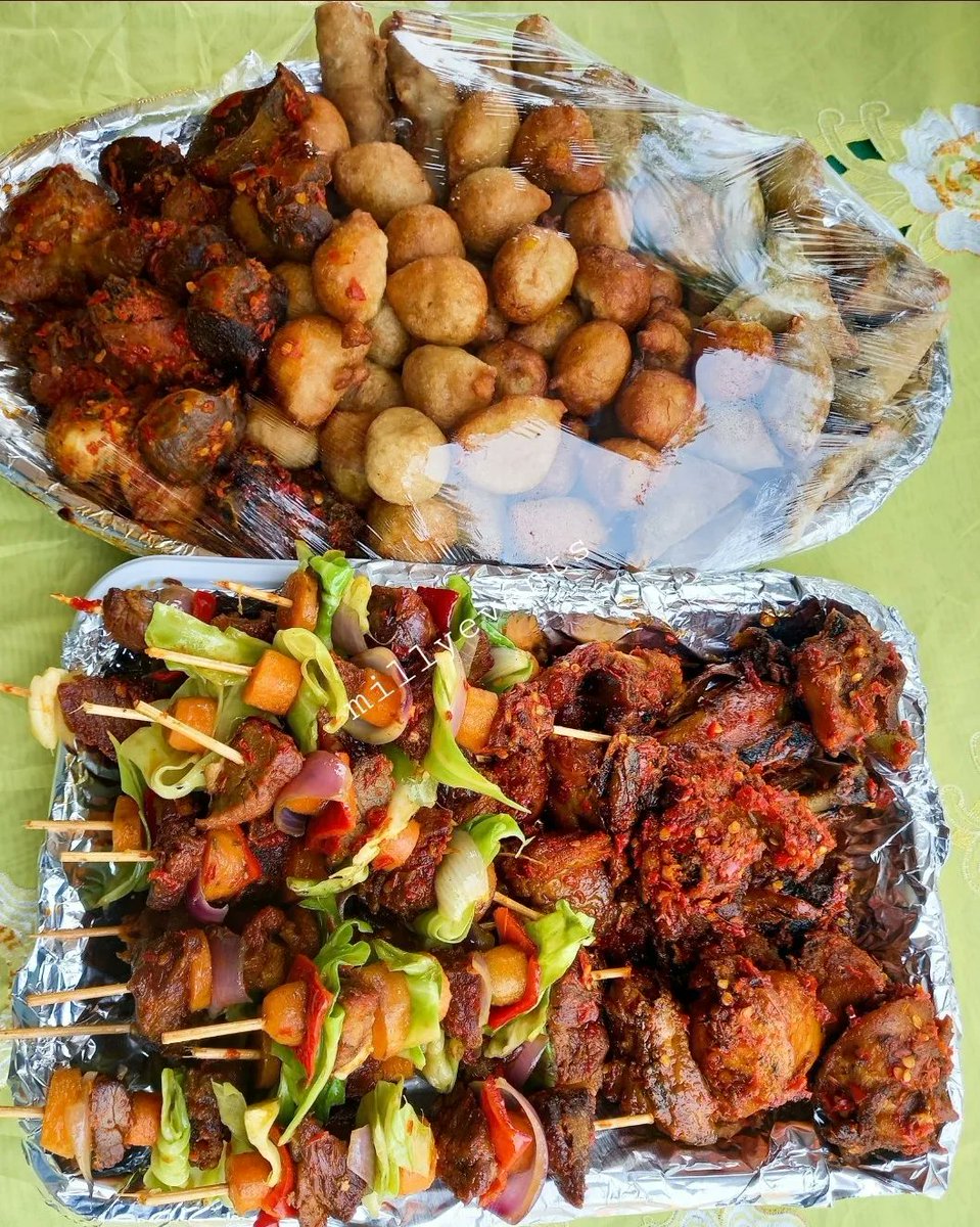 MillyEvents's tweet image. We deliver Cake, Small chops and food tray daily within Lagos.
Send a DM to place your order or call/WhatsApp 08107983558.